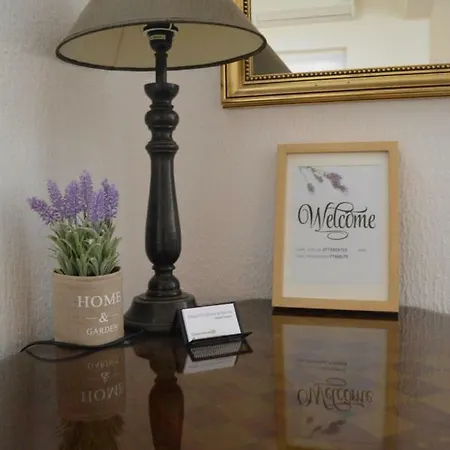 Emilia Cosy House * لارنكا
