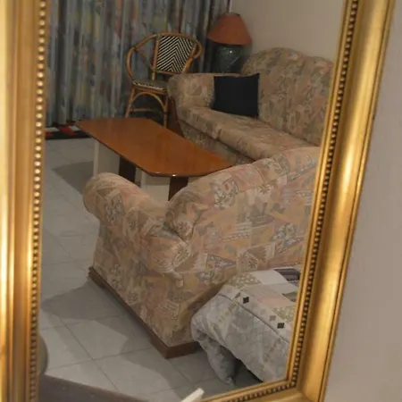 Emilia Cosy House بيت للعطل لارنكا